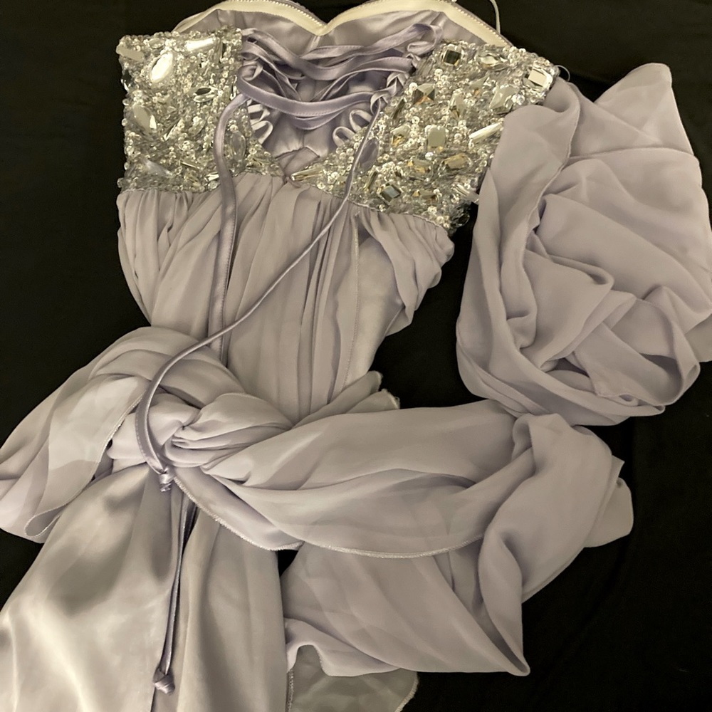 002 sleeveless Lilac/light purple sequin Dress with bust grips w/ matching Shaw